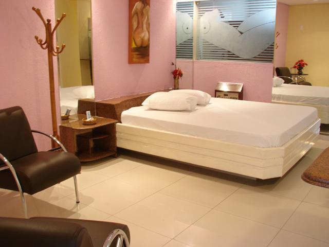 Tititi Motel (Adults Only) Olinda Ngoại thất bức ảnh